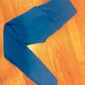 Like new lululemon Fast and Free size 4